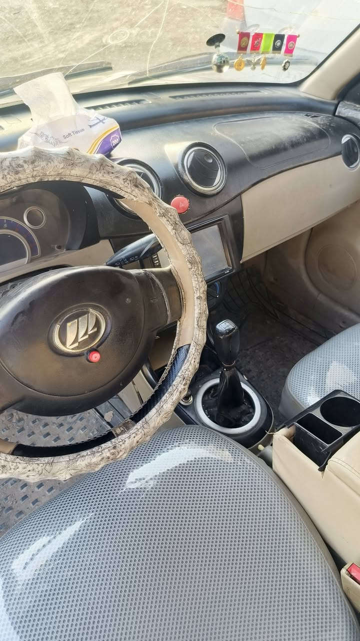 للبيع مستعجل عليه السعر 25 للتواصل ع هاذه الرقم ***********
