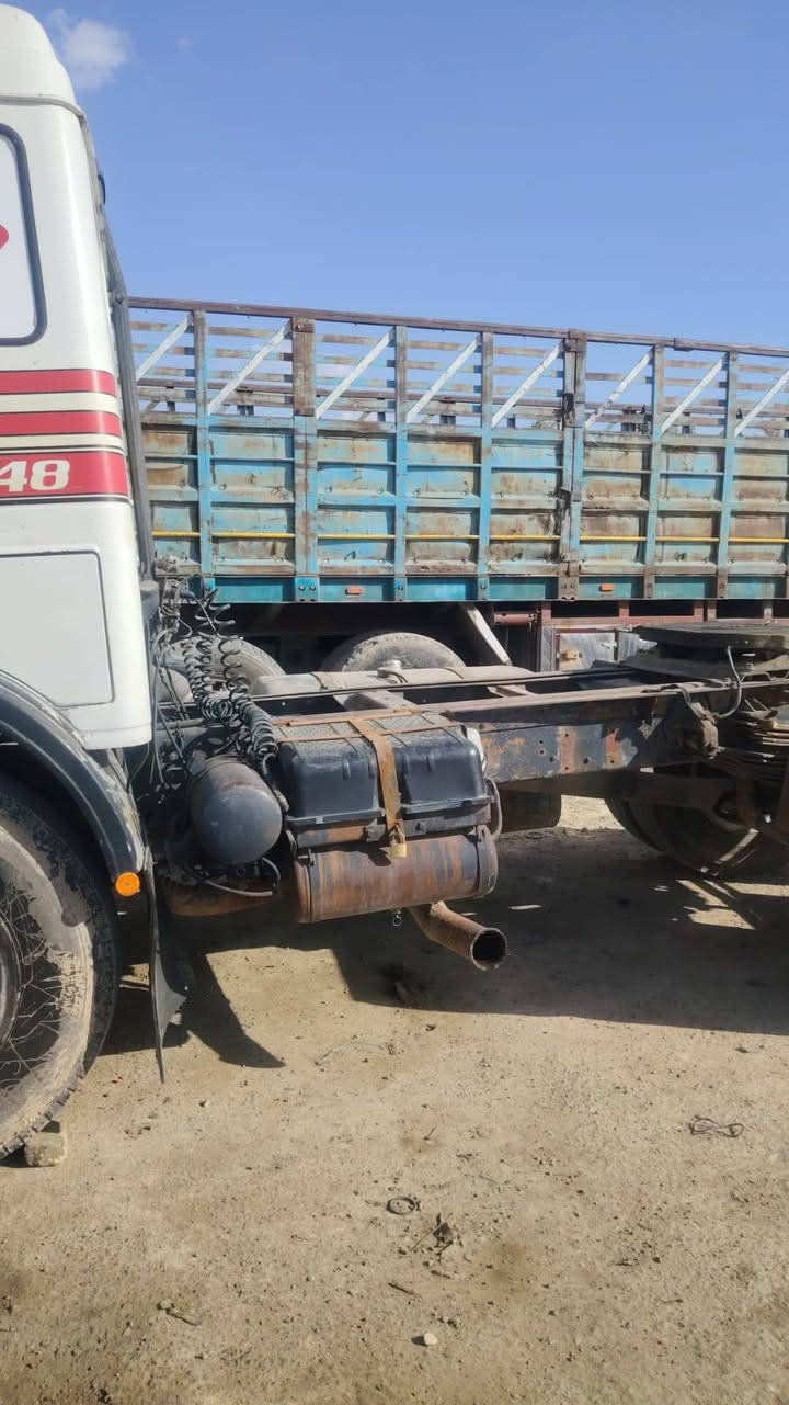 للبيع راس البي موديل 88 محرك 38 على سحك كير 160 .
مرسم فلات جاهز ومكفول. ***********
