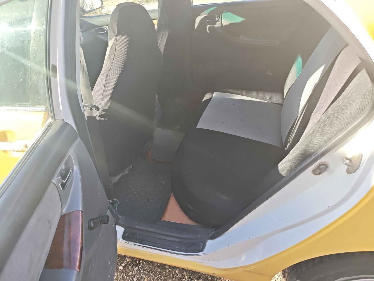 السلام عليكم كورلا بيكاتشو موديل 7 رقم انكليزي الجديد باسمي السيارة تحويل ثاني يوم  جاهزة من كلشي ومصفرة هيئة وغرامات سيارة نضيفة وكاملة كبل للشارع شادلهة شاشة ايباد نوعية جدا ممتازة ضربتهة بالبنيد سعرهة 70 وبيهة مجال بسيط للشراي عنوان السيارة كركوك *********** كركوك, العراق
