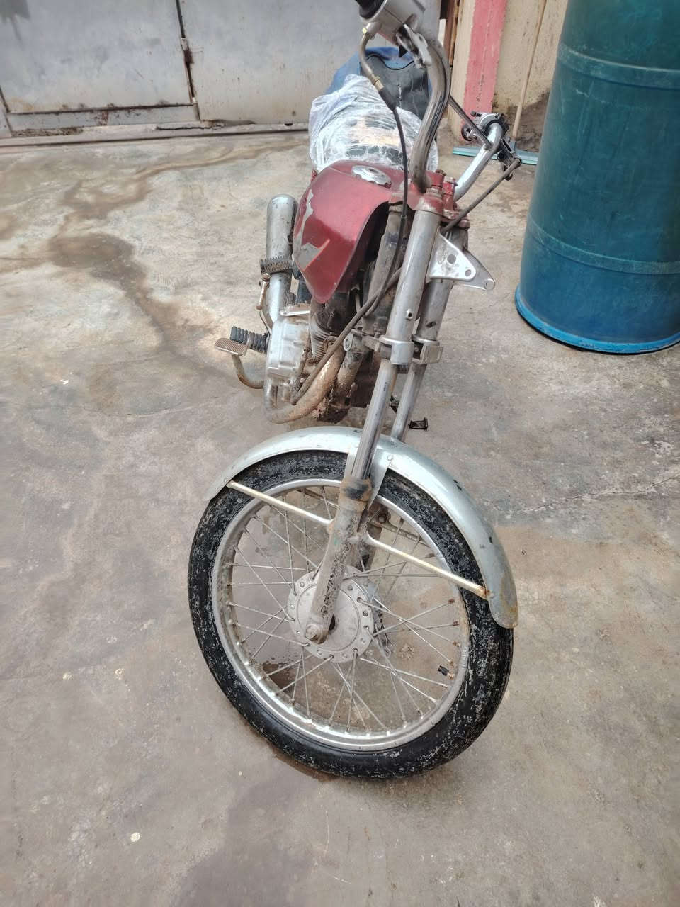 السلام عليكم ورحمة الله وبركاته ماطور للبيع نامي برو 2017 كهربائيات كلها ما تشتغل محرك زوين المكان الحويجة داخل السعر 150وحياكم ***********
