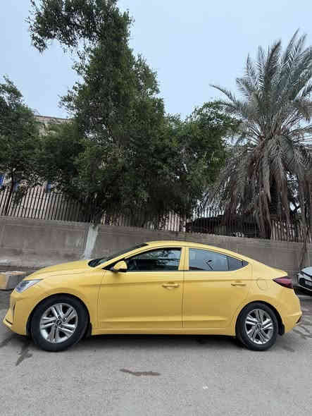 سلام عليكم للبيع النترا 2019 اصفر بدون حادث فقط دعامية  خفيف السياة فول عدة الفتحة رادار امامي رادار جانبي كامرة خلفية فول تحكمات استيرن شاشة جبيرة اندرويد اوتو كار بلي وضعيات قيادة سيارة علة وضع البلاد ممستخدمة ماشية 96،0600 السيارة حتة صدرها البلادي شركة ممفتوح  والفيتبم كذلك ممبدل باسمي بغداد جاهزة كشنات مغلفهن جلد السيارة كاملة مكملة ملاحضة المكينة مجفتة وكامت تشتغل حتة علبانزين العادي اني السعر 140 وبيها مجال للشراي رقمي للتواصل ***********
