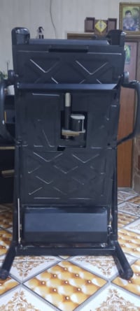 جهاز جري استخدام كلش قليل مثل ماوضح بالصوره الحجم ابو الجكات اي نقص ما...