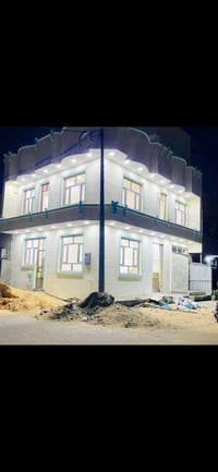 بناية ركن • صالح عيادة • ٨٥م