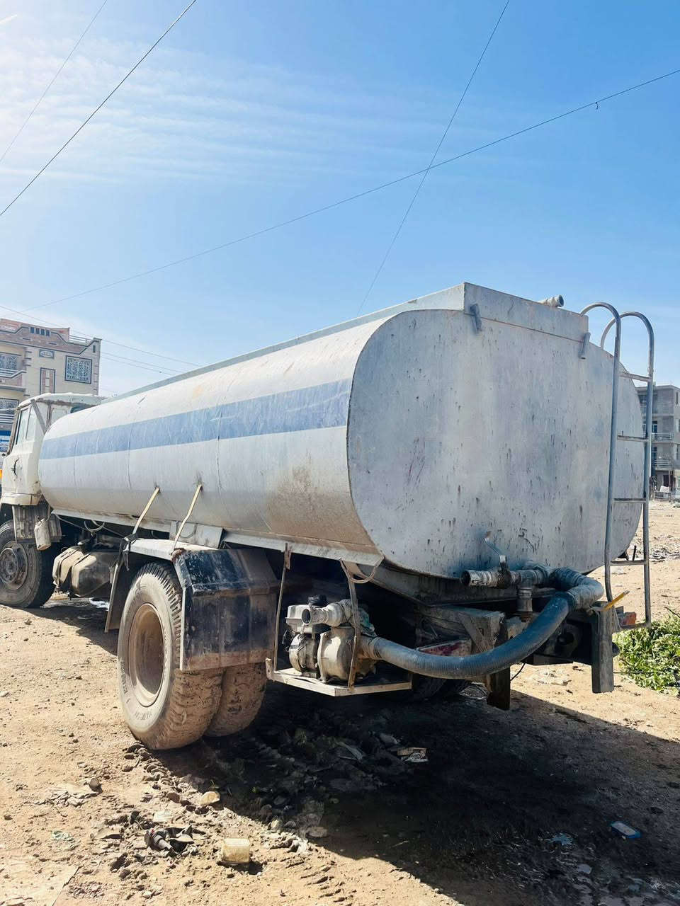 للبيع هينو ٨٢ رقم نينوى حوضيه ماء انكليزي باقي على الاستلام
محرك مجفت جديد 
ستيرن خفيف 
كير عينه صينه بوربن نمر كله مكفول 
شاصي مكفول من تصليح والفطر 
قماره بلاديه ما معمره 
تايرات امامي جديد والوره نص عمر 
تانكي جديد ١٦ الف مكفول من خياس والتصليح مع ٣ قواطع
كهربائيات كلها شغاله 
ماطورات 2 مع صوندات 
سلف داينمو باتري كله جديد 
سياره جاهزه للشغل 
سعر //١٠ مليون 
مكان 🚩بغداد غزاليه 
للاستفسار اتصال فقط رجاءً
❌ لا خاص ❌❌⛔🚫🚫
‏‪***********‬‏
‏‪***********‬‏
