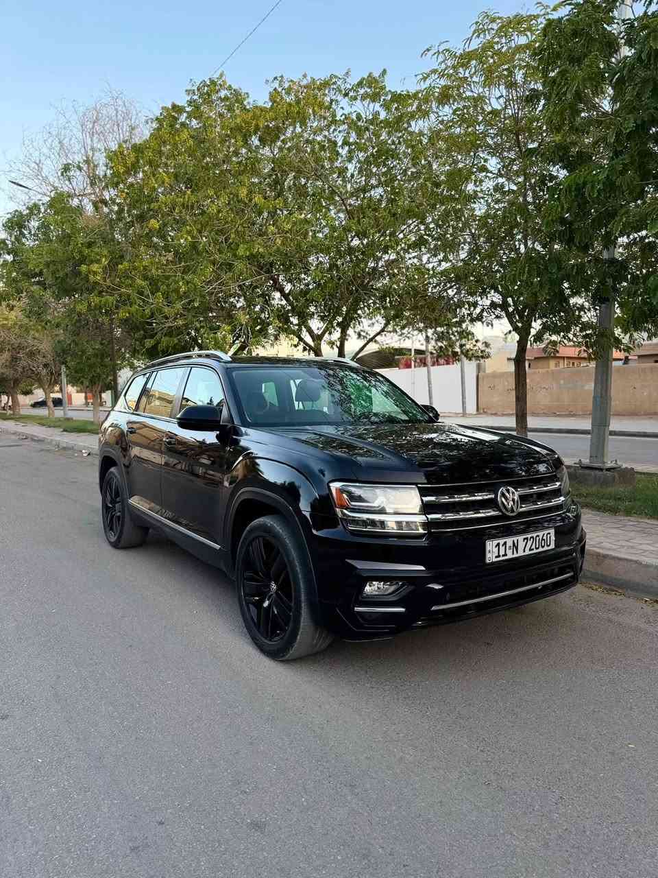 سلام عليكم 
فولكس واكن اطلس 2018 sel blak فول مواصفات
السياره بدون تبديل  وبدون ايرابك 
مكاني كربلاء 
السعر 190 وبيها مجال
***********

