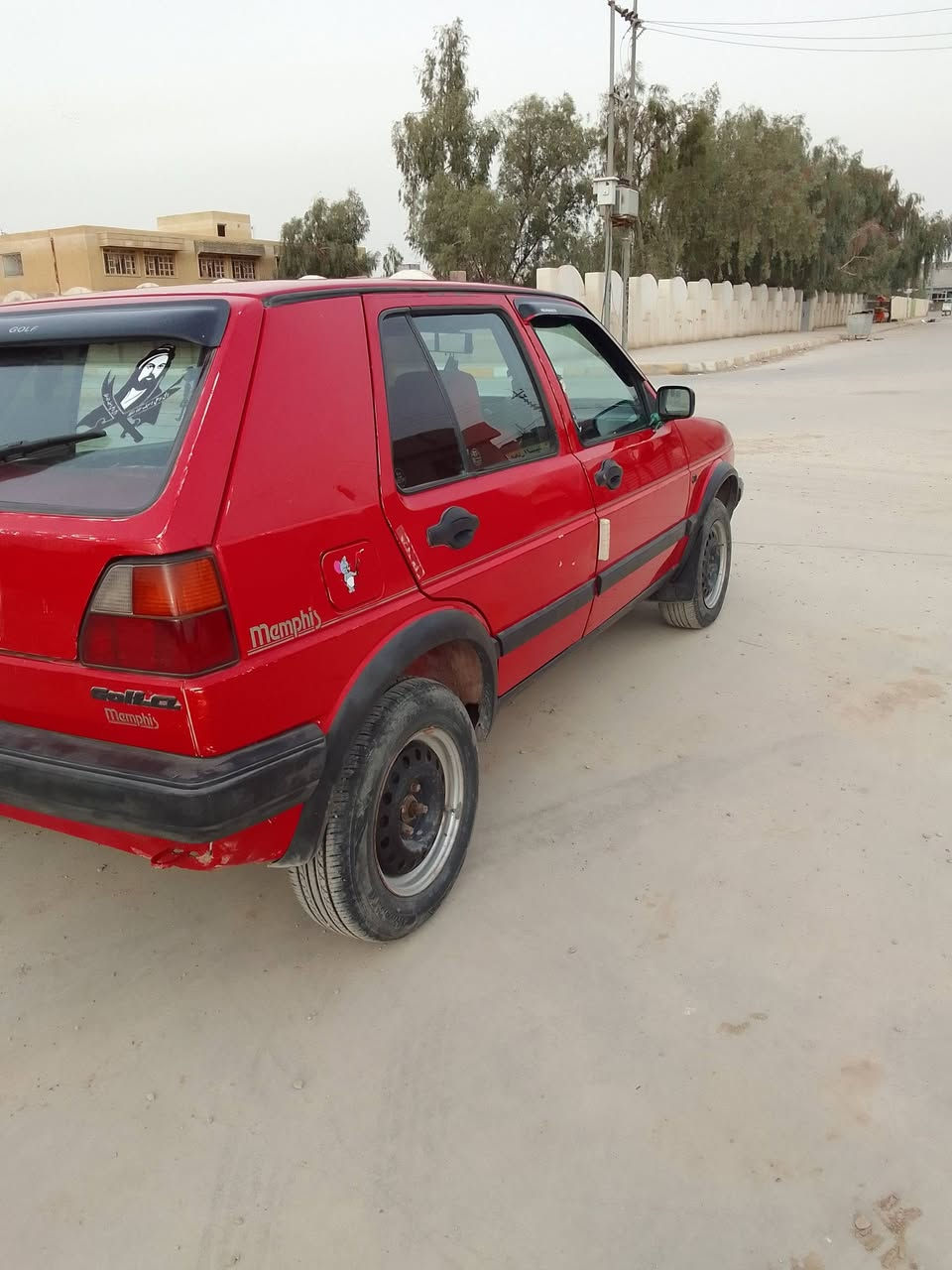 السلام عليكم سياره كولف عضم 
سياره جاهزه من كلشي 
سنويه لسنه ال2028
رقم ديالى كهربائيات كلهه شغاله 
محرك 1400سياره متعوب عليهه 
مابيهه نقص كير محرك خير من الله
العنوان ديالى الخالص 
السعر 31 وبيهه مجال حك الجيه
***********
