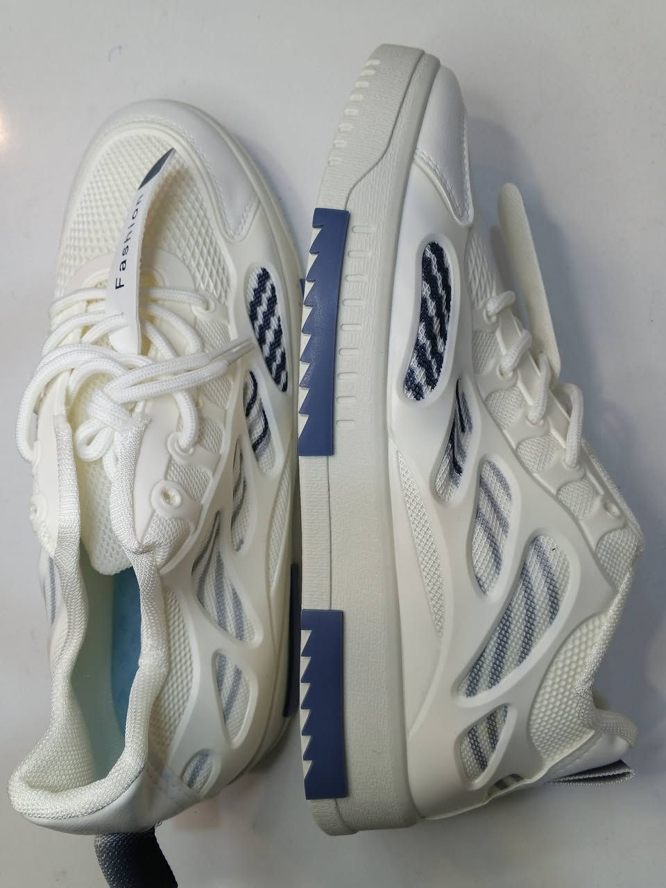 🚨 آخر الكمية 🚨
أحذية شبابية كسر اليوم
كل زوج بـ 5,000 دينار
مقاسات محدودة
احجز هسه قبل النفاد ⏳ *********** واتساب
العنوان جسر ديالئ منطقه الساهرون مقابيل مدرسه غصن الذهب الاهليه
