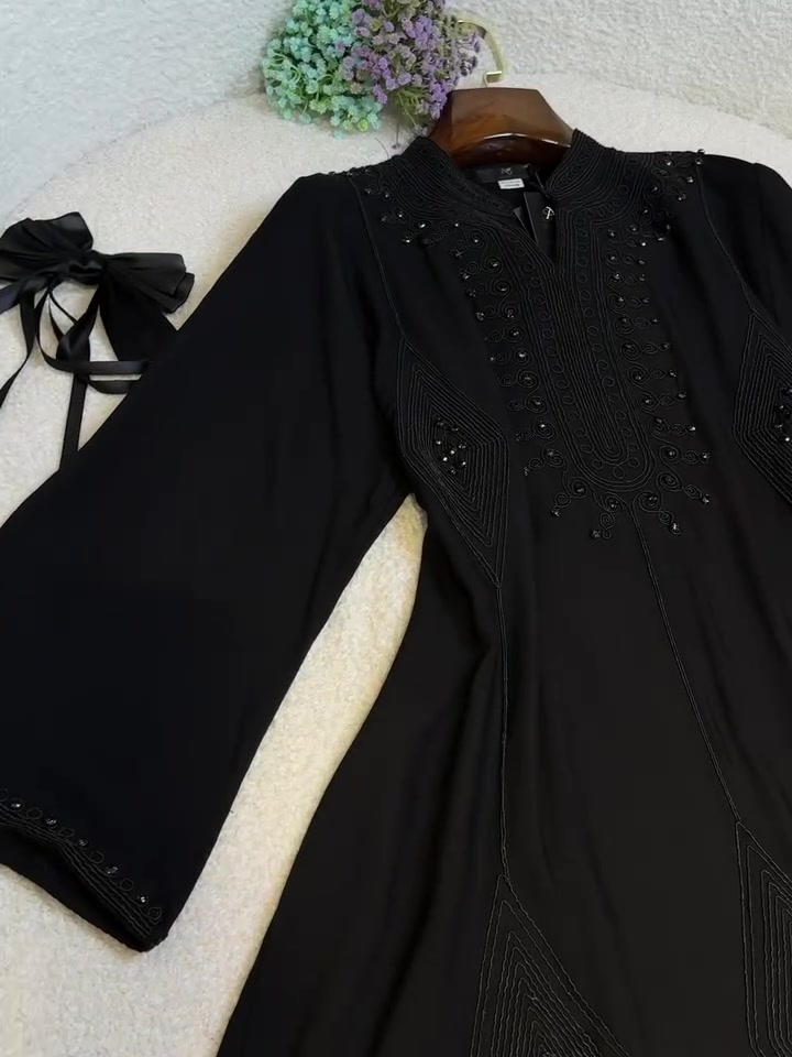 الــسعر15الـف✨🖤
القياسات(L,xl,2x,3x)

للحجز و الاستفسار التواصل على الأرقام واتساب
***********
***********
***********
***********

توصيل بغداد  5000
توصيل محافظات  5000
