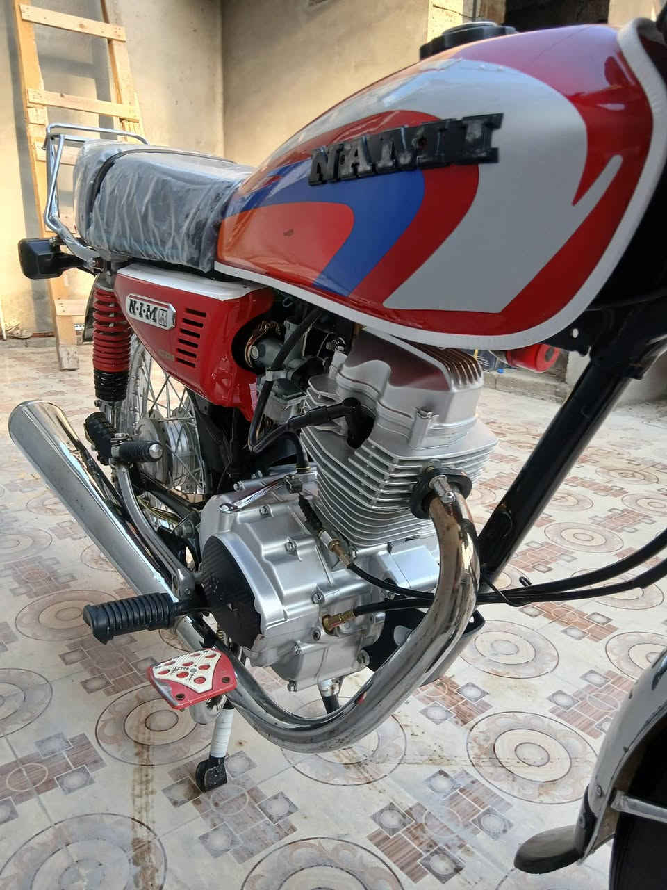 سلام عليكم مكلف بل نشر دراجة نامة امتياز  3 حروف موديل 2025دراجة حلوة ونضيفة دراجة كلشي منقصهة شغل واطلع وين ميعجبك محرك بلادي بيهة صالنصة شيرازي صوتهة يخبل دراجة كلشي مناقصهة مثل مموضح بل صور سعر 675 وبي مجال حك جية مكان ديالى بعقوبة بهرز للتواصل ***********
