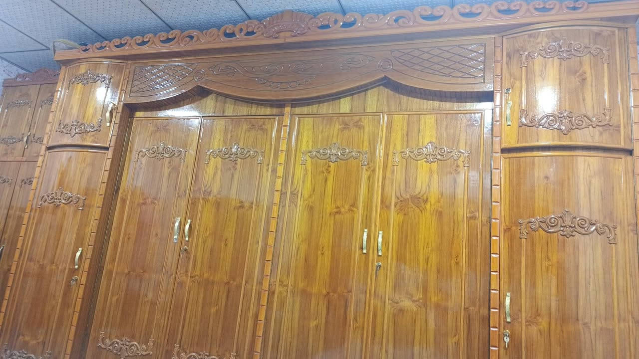 السلام عليكم غرفه جديده البيع 

رقمي ***********
