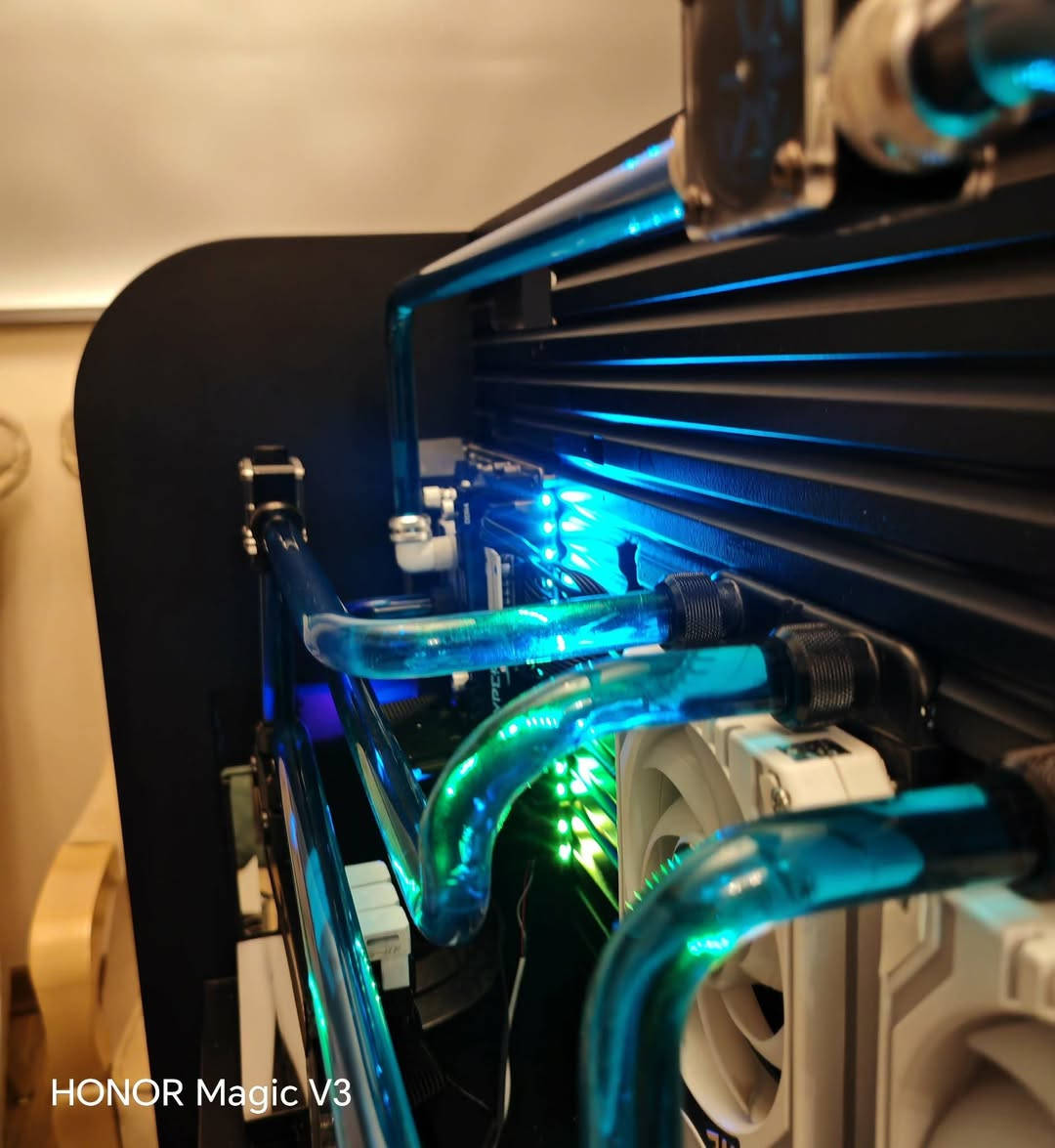 متوفر للبيع مواصفات pc
RTX EVGA XC3 HYDRO COPPER 3080

CPU  ADM RYZEN 9 5900X

MB: ROG CROSSHAIR IMPACT WIFI mini

RAM:  KINGSTONE HAYPER X 32G 2X16 3200mhz

NVME:  M.2 MINI  512mb

PWS: DEEPCOOL PQ1000M

RESUVER + PUMP: Hydro X Series XD5 RGB
SOLD TUBE 
CPU BLOCK 
FITTING S
RADEATER 240mm
RADEATER 360mm
BLUE UV COLOR WATER  

7 inch display 

SET RGB FAN 5 

Riser Extension Cable PCI GEN 4.0 

WOOD COSTUM CASE 
WIND
  
POWER BUTTON
مشتغلين الكيس بمعمل وقياسات كله مضبوط ضبط 
القطع كله جديد بس كارت مستخدم باقي جديد 
الخشب اصلي مو صيني 
السعر 2.500.000 تحب تحسب قطعه قطعه وسعرهن تدلل انطيك الةسعار تفصيل وشوف بيش يصيرن 
اي استفسار راسلني خاص او مراسله الاخ 
Hoshang Adnan


**إذا كنت صاحب هذا الإعلان وتريد حذفه لأي سبب، رجاءا أرسل رسالة إلى الدعم الفني**
