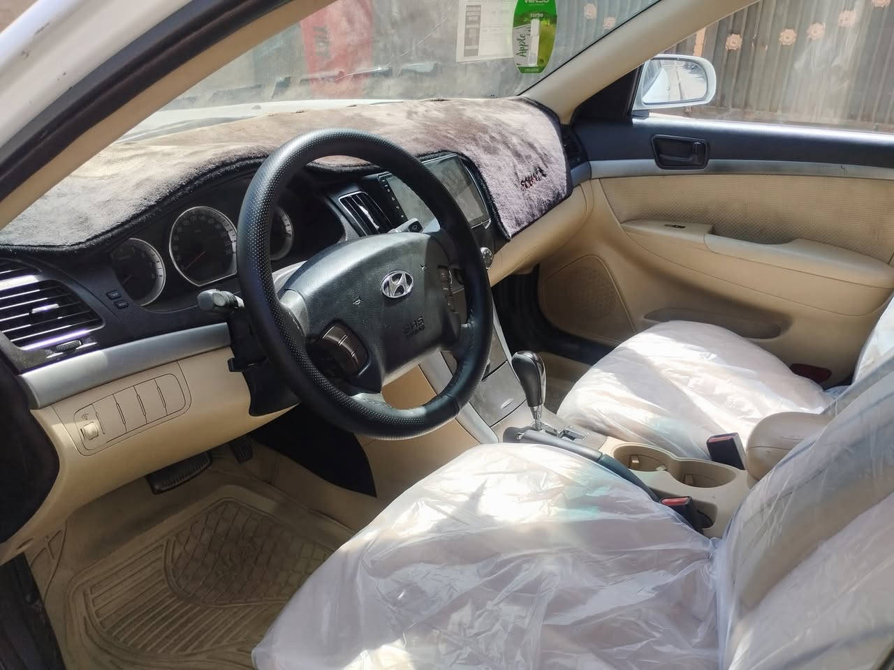 سوناتا 2009 خليجي رقم اربيل انكليزي مكينه 2000دوش سياره جاهزه من كلشي مكينه كير حداديه تخم تاير تبريد سونار مرفق بالمنشور موضح بي كولشي 
العنوان واسط النعمانيه
السعر 117وبيها مجال
***********
***********
