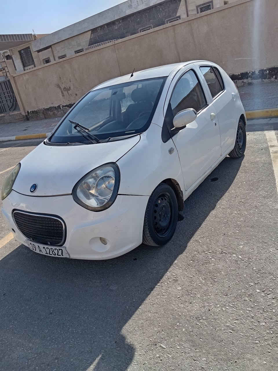 للبيع بانده   موديل ٢٠١٣. كير ومكينه خير من الله ( أوتماتيك)  حداديه 95٪  شاشه لمس       منضومه زنون     سنويه لل ٣٠.رقم انكليزي  ابو السنويه بكربلاء. وعنوان السياره كربلاء  السعر ٤٠ وبيه مجال حك الجيه    ملاحضه    السياره  بيه  قطعتين   صبغ ابيع احزام. مكفوله من الضربه   عنوان كربلاء. للستفسار اتصل ***********
