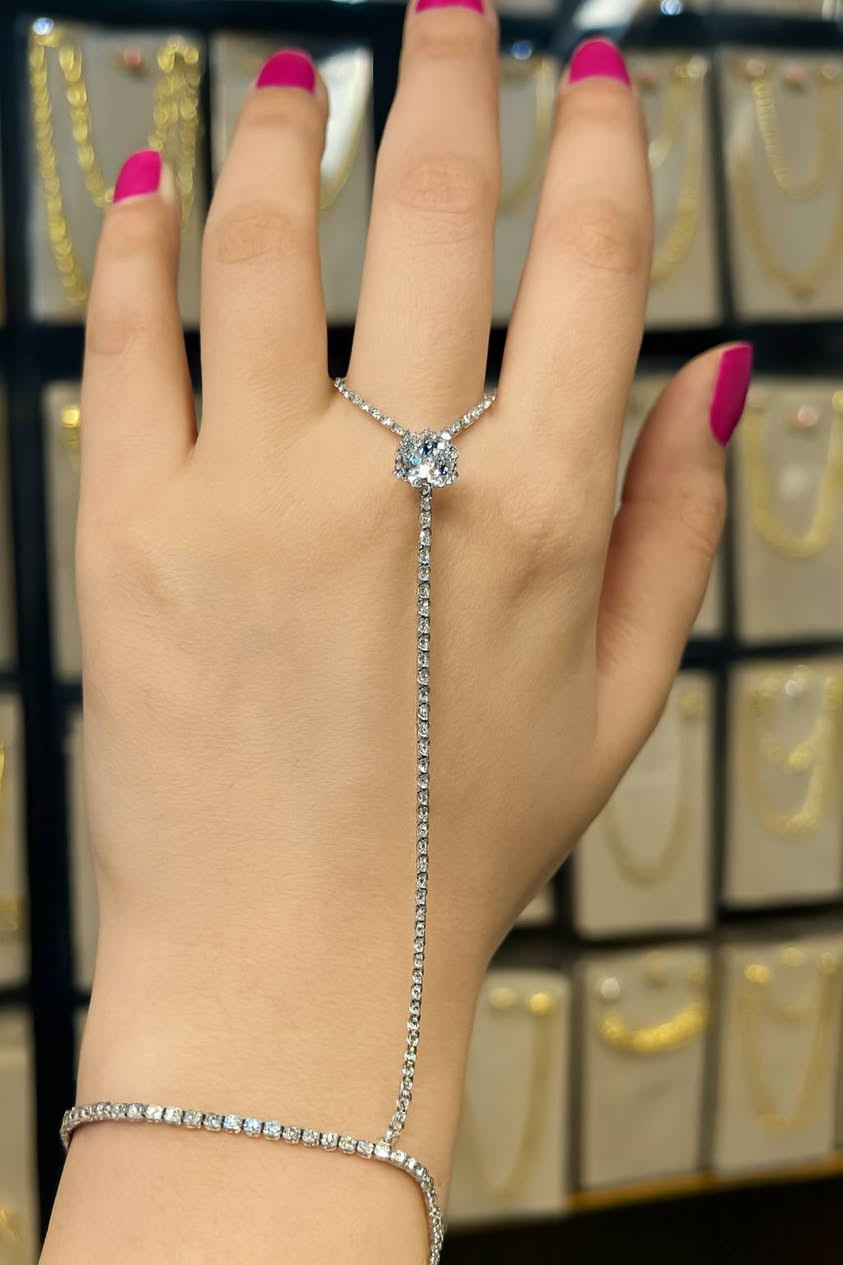 نتميز بانسب الأسعار نقدم لكم احدث مويلات 👌
                     ذهب برازيلي 💯💯💯💯💯
   👌سوار 👌تراجي 👌محابس 👌قلاده 👌حجل 👌
                   ملاوي 👌شباحيه 👌بروش 👌
                          💯💯💯💯💯
                           👌KS👌

     👌 قلاده 👌سوار 👌محابس 👌تراجي 👌
       
  🥀🥀🥀🥀🥀بسعار مغريه 🌹🌹🌹🌹

يوجد خدمه توصيل مجاني للمجمع والإحياء المجاوره له
والإسكندرية واحياها /2000
والإسكان والحصوه / 2000  
 🇮🇶🇮🇶🇮🇶
للإتصال 
على الأرقام 
احمد / ***********
عباس / ***********
او مراسلتنه على الخاص 

العنوان مجمع حطين_ المنطقه الرابعه _ مقابل علوان  🏬🏬🏬
