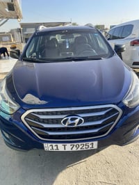 توسان موديل ٢٠١٤ وارد امركي حادثها بنيد فقط بدون دواخل خلاص وبالعراق ص...