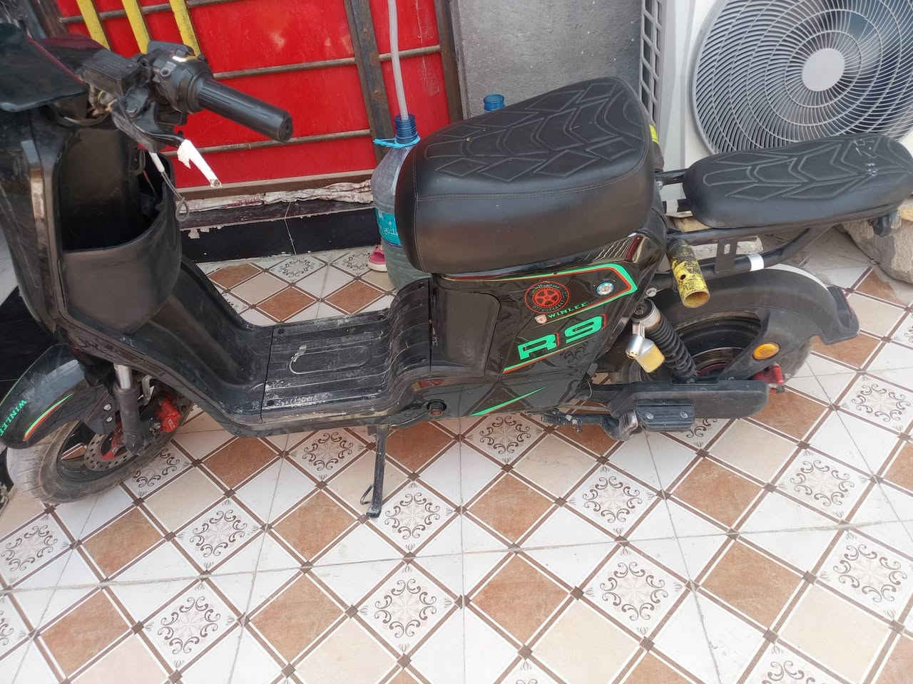 السعر 350 وبيها مجال العنوان الزبير


**إذا كنت صاحب هذا الإعلان وتريد حذفه لأي سبب، رجاءا أرسل رسالة إلى الدعم الفني**
