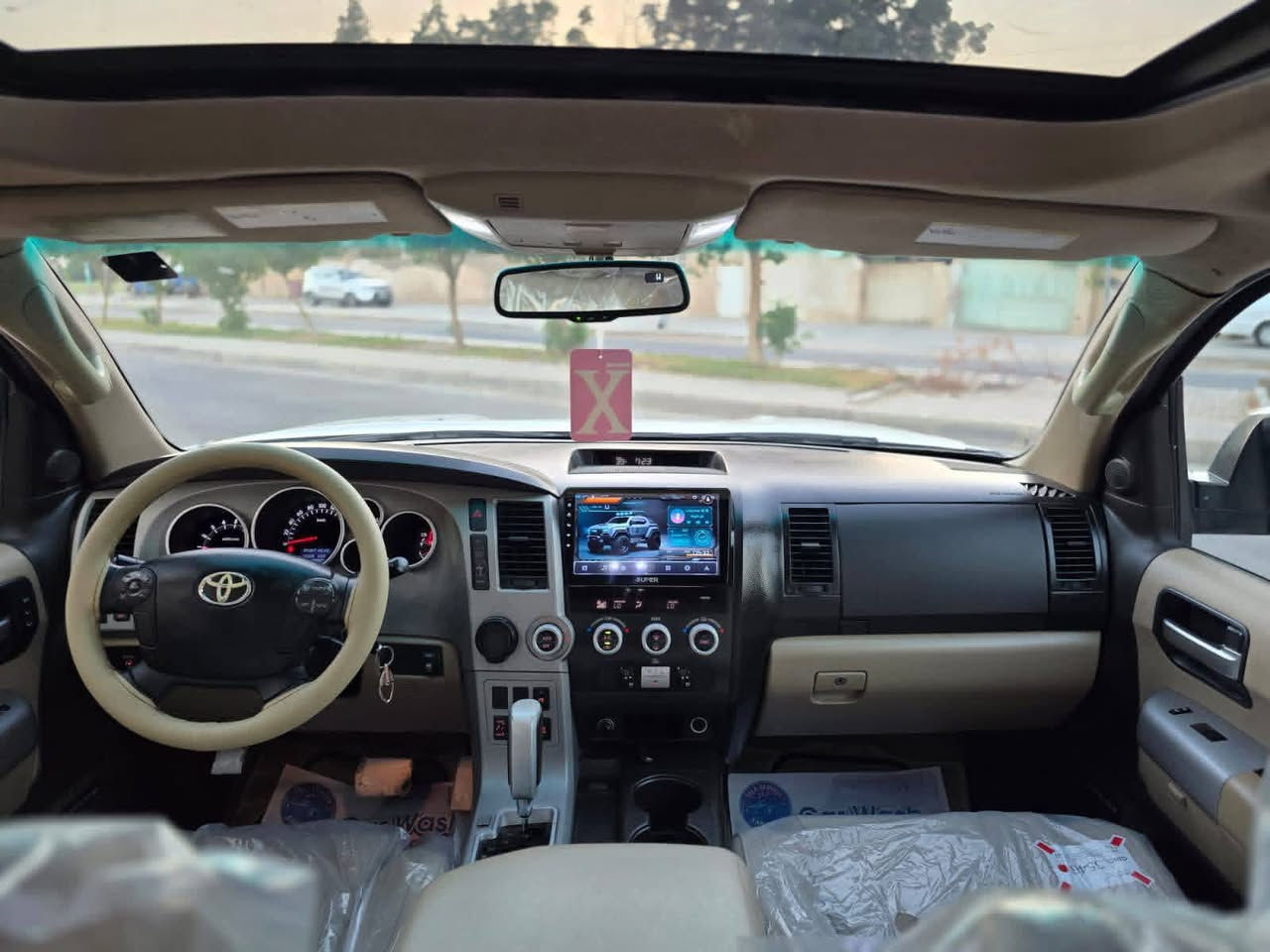 سلام عليكم سيكويا موديل ٩رقم بغداد بسمي للبيع مكان السياره بغداد *********** ***********
