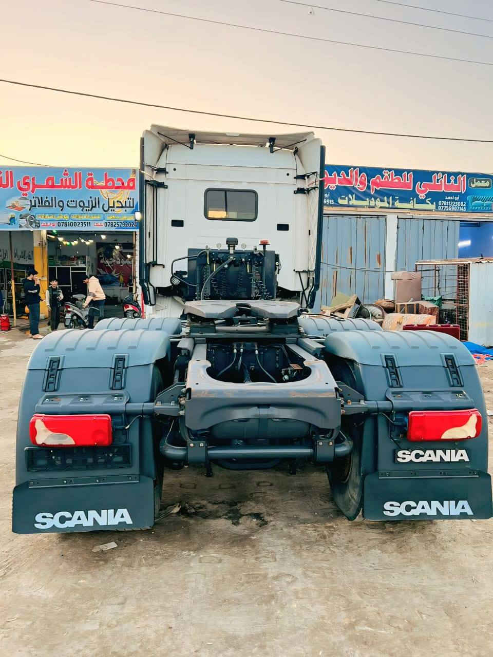 راس تريله للبيع موديل 2016 مجموعة ورده سبرنك مكينه 8 حجم 520 كفاله عامه العنوان الدوانيه تخم تاير *********** أو ***********
