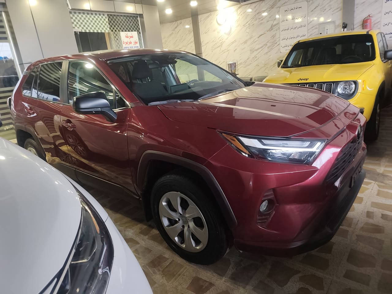تويوتا راف 4 موديل 2023 تترقم شمالي حادث باب مبدل بلادي سياره بدون صبغ مكان اربيل *********** سعر 203 $
