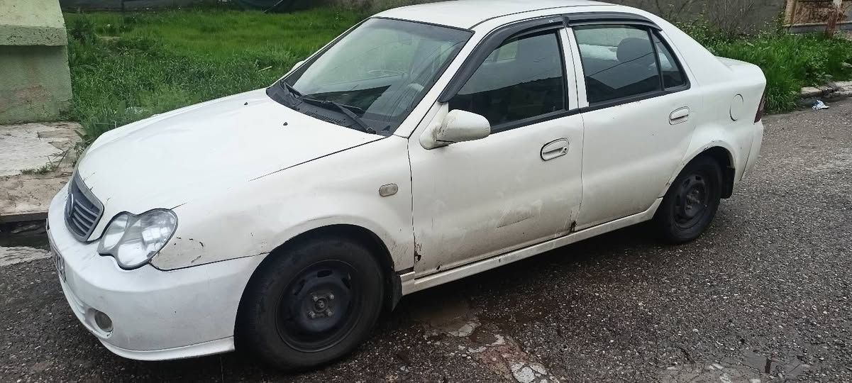 سي كي 
بدون صبغ فقط دوائر اماميCk 2012
شاشه تاب كامره
تبريد 🥶جيد جدا
تدفئه🥵
گير جيد جدا 
محرك اثر نفخ
السياره باسمي
شرط التحويل 
يحتاجلها ترتيب شوي
السعر35
***********
متوفر واتساب
