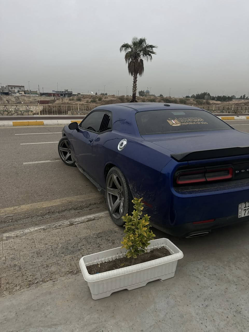 🔥 فرصة مميزة للبيع — SXT موديل 2019 🇺🇸🔥

سيارة نظيفة جداً وبحالة ممتازة، استخدام شخصي ومواصفات كاملة  

🔹 المحرك: 3600 (6 سلندر) قوي وعملي  

🔹 اللون: أزرق مميز جداً 💙  

🔹 الرقم: بغداد دولي  بأسمي

🏁 المواصفات الكاملة 🏁  

✔ دخول ذكي (بصمة تشغيل + بصمة أبواب)  

✔ شاشة كبيرة أصلية  

✔ نظام ملاحة GPS 🗺️  

✔ Apple CarPlay  

✔ مقعد سائق كهربائي  

✔ مرايا تعتيم ذاتي  

✔ كاميرا دوارة  

✔ Sport Mode  

✔ لايتات LED  

✔ بنيد سبورت فتحتين أصلي بلادي  

✔ سبايدر خلفي وكالة  

✔ رنكات نجمة خسفة قوية اصلي قياس 20  

✔ تايرات أمامي وخلفي جدد  

✔ باقي مواصفات SXT المعروفة كاملة  

🔧 الحالة  

السيارة بحالة الشركة 

ممشاها نظيف جداً  

السعر (((138)))
بي مجال بسيط للجادين فقط  

📍 مكان السيارة: ديالى بعقوبة  

📞 التواصل خاص أو واتساب  
***********
