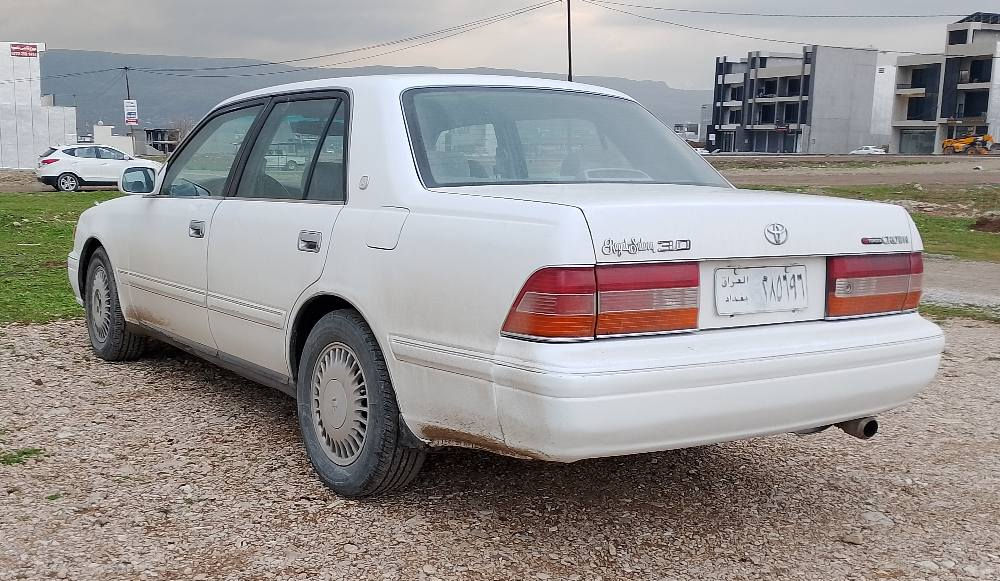 تویتاکڕاون 1998ئاڕمێ پلاسیک سلێمانی بێ بۆیاخ دووپارچەی گۆڕاوە بەبیلادی تەبرید گەرمی هەمووگیانی ئیشەکات چوارتایەی تازە.((‌***********)){{65}}گەڵا السليمانية, العراق
