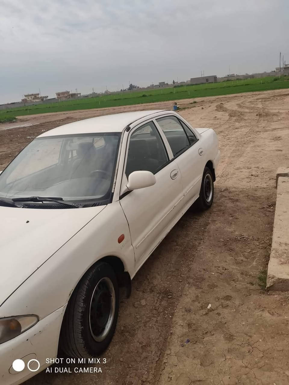 بروتون نواب ضباط موديل 2002 شرط الوكاله اني وكيل  كير شرط محرك شرط تبريد بلاد  شغال تدفيه  كهربائيات كلها شغاله كلها علئ البلاد  تايرات جديد صدر جديد خاليه من الصبغ بيه ملاحضات قليله بارد. بطاقه بانزين السعر 37وبيه مجال
***********
