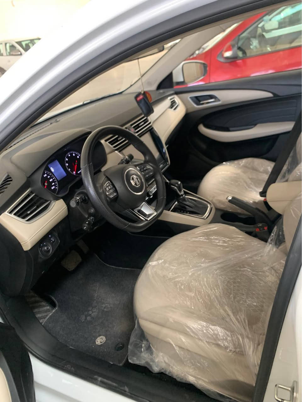 Mg5 2025
هیچی نیە 
ستاندارد پلەسە
٣٠ هەزار رۆشتوە
*********** سوران, أربيل
