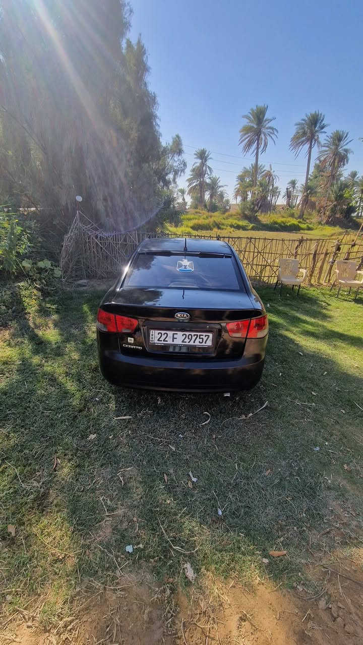 سيراتو ١٠ خليجي
مكينه كير حداديه جاهزه تخم تاير  تبريد منضومه جديده 
 شاشه كامره فتحه داخل لونين ارضيه جلد ٣ قطع رش بدون دواخل شرط السعر ٨٨ مجال قليل 
*********** غير متواجد فيس
