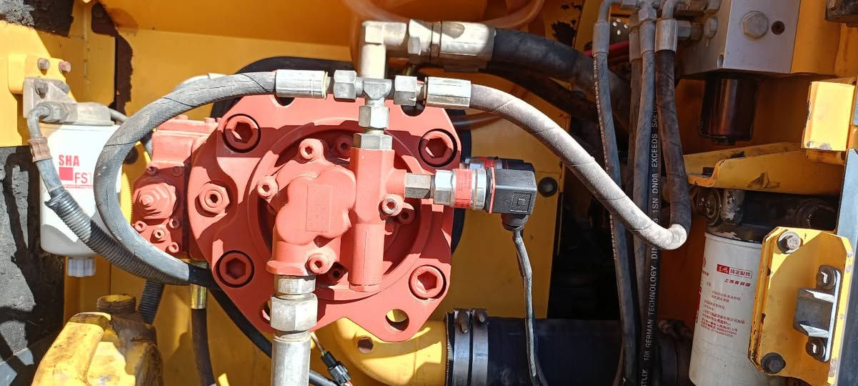 الحفاره للبيع حجم 210،موديل 2013
العنوان ذي قار فضاء الرفاعي ***********
