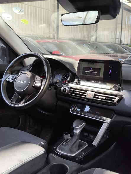 للبيع كيا سلتوز 2023
وارد امريكي رقم اربيل الدولي 
----------------------------
* المواصفات * 🏅🥇
• بصمة دخول ذكي تشغيل عن بعد 
• رادار تحديد مسار مثبت سرعه 
• شاشة اندرويد أوت - أبل كار بلي 
• كاميرا خلفية حساسات 
• تحكم ستيرن جهتين 
• تبريد قطعتين مناخ منفصل 
• مود درايف 
• باقي المواصفات موضحة بالصور 
----------------------------
الضرر.
قبق صندوق 
صور الحادث مرفقة بالمنشور 
السعر 💸 💸  (( 180 )) بي مجال
للاستفسار رقم صاحب السياره 
☎️ ***********
☎️ ***********
