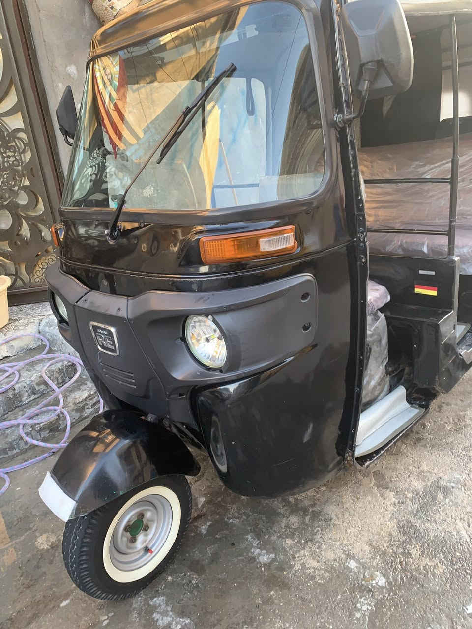 سلام عليكم تكتك للبيع مديل17 نصبته مال عشرين بعلي اكسن مجفت جديد سنه الي كدام ماعلي شي  مكينه مكفوله من الفشك كشره معجون ملكط  قليل  جادر جديد هاوزنات جدد   دمام مسجل كله كامله كبل لشارع ربع مذب عليه ولحسين  شرط بل واقع بعد احلى من هيج بهواي  وسلامتكم 
سعر4800رقمي***********
