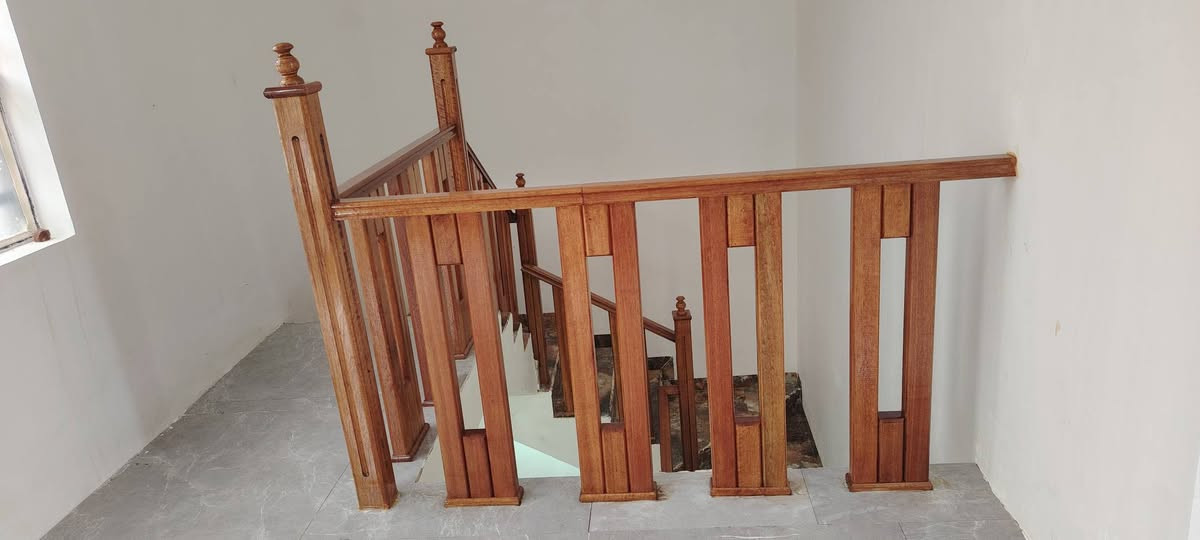 الشمري للنجاره  يجمع بين الفن والابداع والمتانه
بسم الله وعلى بركه الله تم تجهيز محجر بهذا الجمال والتصميم  من الخشب الجاوي الدرجه الاولى لاحد زبائن معمل الشمري للنجاره وحسب طلبه للموديل والصبغ
مستعدين لتجهيز كافه المنازل
ابواب    جراجيب.   غرف نوم.   دواوين    محجر.  وكل ما يخص النجاره
عنوان بابل الحمزه الغربي العلاك مقابيل حسينيه البو حموسه
*********** سجاد
*********** عبدالله
*********** سجاد
