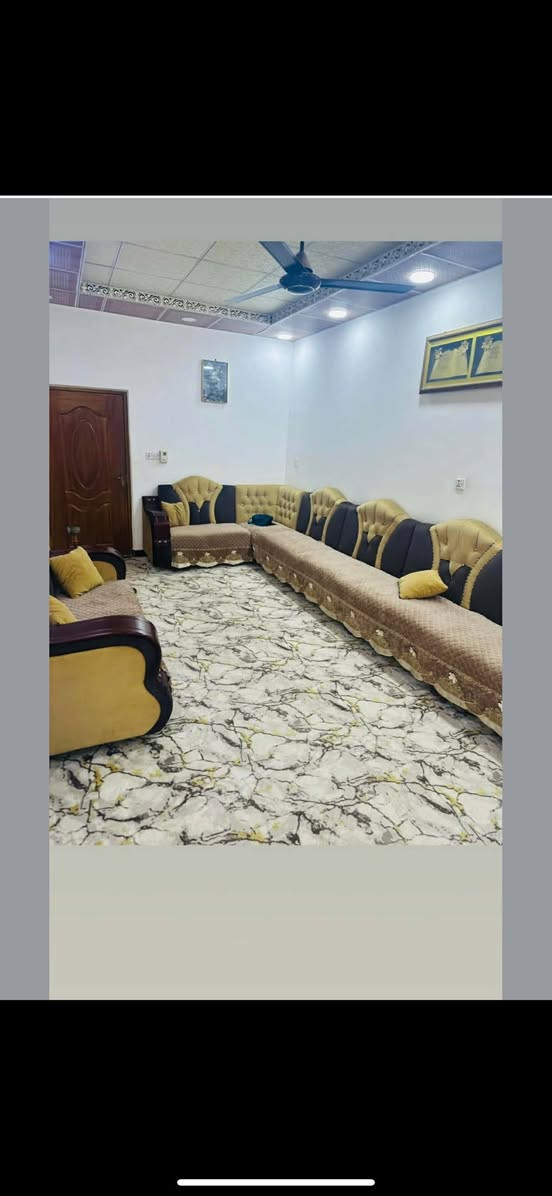 دار ١٠٠ متر للبيع في ام الخيل الثالثه شارع ٢٠ فرع صيدلية رسل مجاور مدرسة قطر يباع نقد او مبادرة للاستفسار مراسلة الحساب او الاتصال على الرقم ***********
