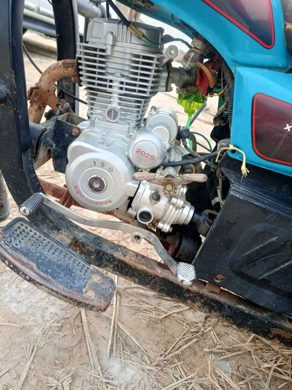 ستوته صقر موديل 21 محرك 25مكفوله كفاله عامه شاصي محرك ركبه مكفول كهربائيات شغالهر السعر مليونين وابيها مجال للشراي *********** مكاني السدير الديوانيه
