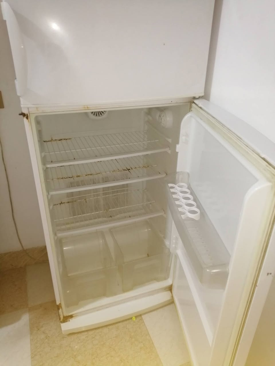 ثلاجه للبيع اي عيب مابيه السعر 100الف


**إذا كنت صاحب هذا الإعلان وتريد حذفه لأي سبب، رجاءا أرسل رسالة إلى الدعم الفني**
