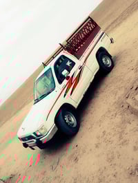 هايلوكس • ١٩٩٩ • رقم اجنبي