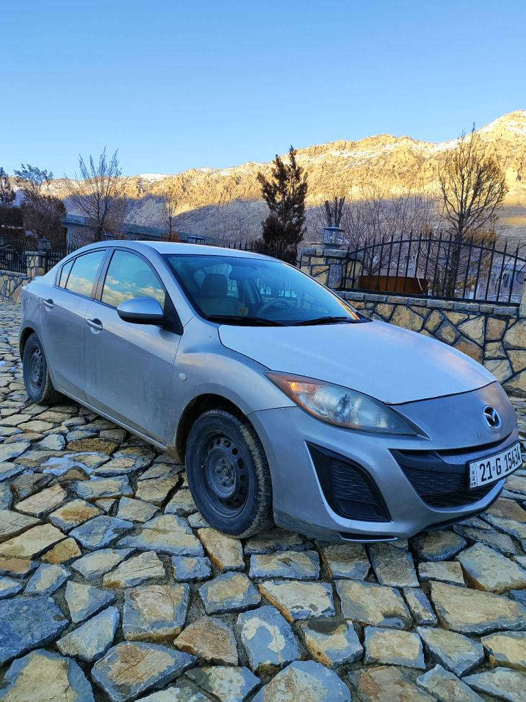 مازدای خەلیجی
 ناو زەرد زووم 3مۆدێل 2011
/*********** نرخی 85و مەجالێکی کەم
گێڕو مەکینە بەشەرتی فیتەر 
بێنوقسانیە سەیارەکە
ناوونیشان سلێمانی السليمانية, العراق
