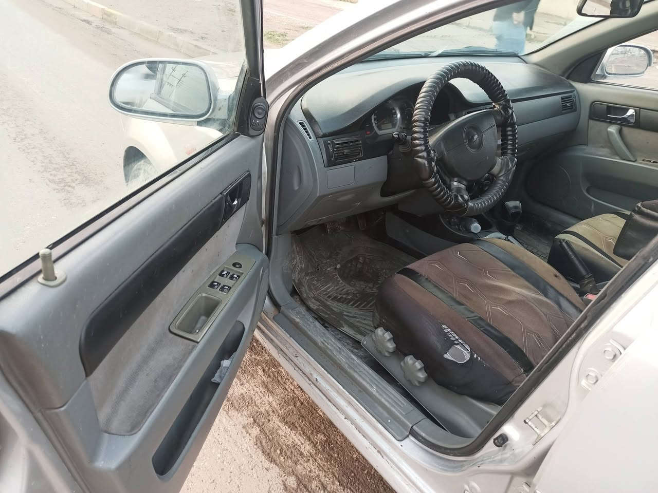 اوبترا موديل 2009بيها 3قطع تبديل رقم دهوك شرط وكاله وتحويل بيها كاربون بانزين
السعر 76
***********
***********
