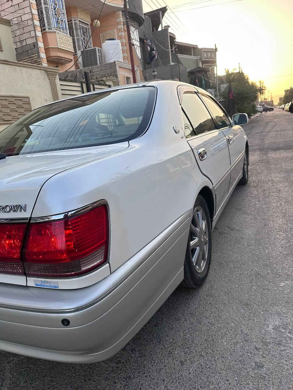 السلام عليكم
للبيع ملكة جنون 
موديل ٢٠٠٣
الون ابيض محجل  
تسجيل جديد 
قرار ٤٨  رقم بصره شرط التحويل ثاني يوم بسمي 
٤ دكم  ردار  ٤ كشنات كهرباء جلد كرستال اصل وفصل 
لايت زنون عالي ناصي  يصعد وينزل ويه سويج
حجر كزوز بلادي مامفتوح فوك جوا 
سيدي ٦ اقراص بلاتوث كامره حساس امامي خلفي 
كامرات امامي خلفي بلادي اريل امامي خلفي اصل
يرباك دركة وتكم برده خلفيه كشنات جلد 
ستيراً كهرباء  ديفور الجبير شاصي ٧٥ 
ويلكب نجم تخم تاير  حداده مشط لكزاز يسر بلادي 
تحكم ستيراً صفحتين كروز سرعه تيبلام 
سياره كفاله كص وضربه وصبغ وتبديل 
بيها دحجه صبعين يم بك لايت ومسحب كارت 
كفاله صبغ العراق واليابان ماشيه ٧٠
اي ستفسار الاتصال بالرقم 
مكان السياره البصره 

*********** 
اي استفسار الاتصال بالرقم   مكلف بالنشر
