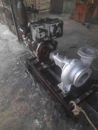 للبيع تونسي ٢٧ احصان خنزيره  6x5 ماطور شغال ستندر  السعر مليون  و٦٠٠ ا...