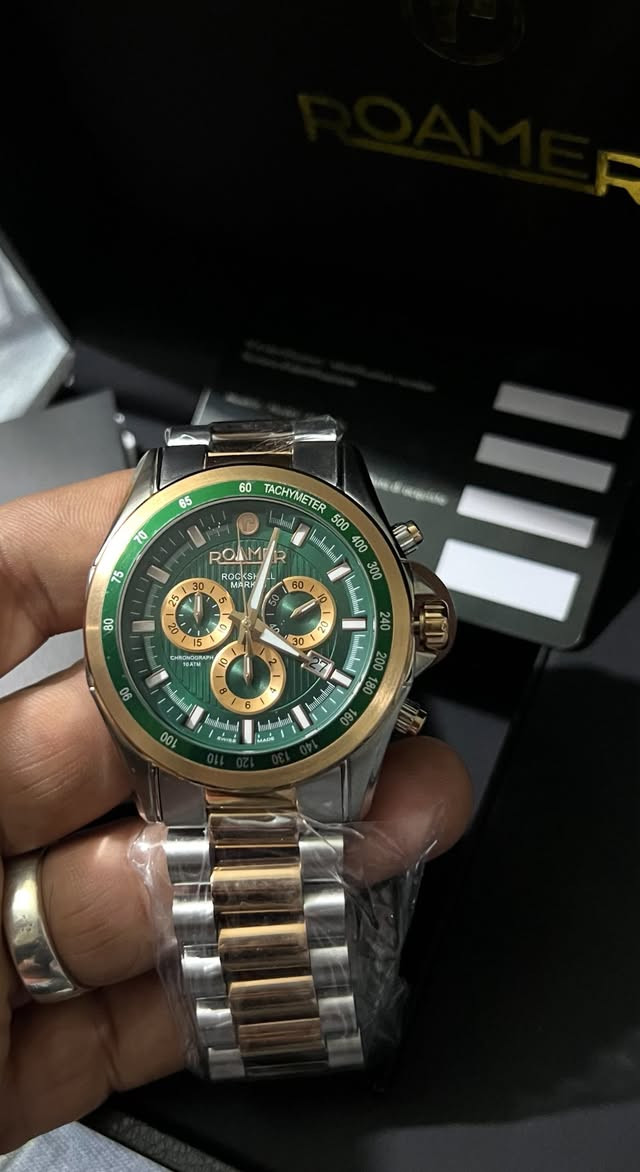 للبيع ساعة رومر سويسري وكالة اصليه بطاريه 
.. جديده ماملبوسه السعر خاص


**إذا كنت صاحب هذا الإعلان وتريد حذفه لأي سبب، رجاءا أرسل رسالة إلى الدعم الفني**