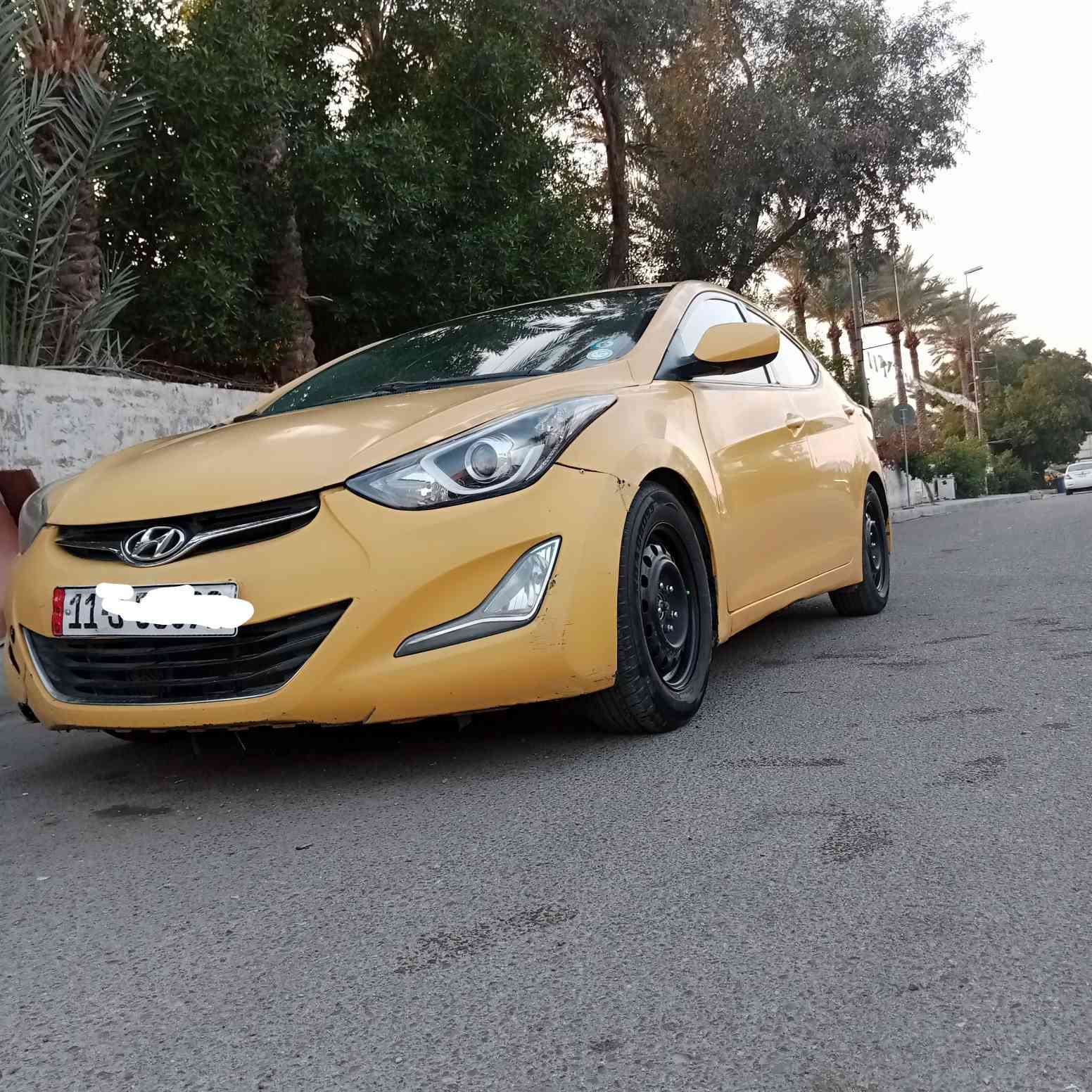 سلام عليكم النتره ٢٠١٤ امريكي ضرره فقط جاملغ امامي اليسره $١١٠ بغداد شارع فلسطين ***********
