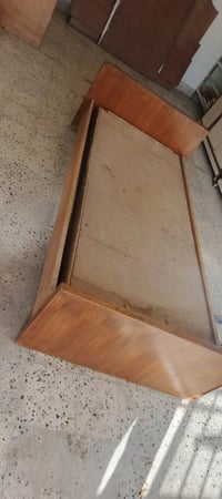 جربايه ام نفر نضيفه بغداد المشتل قرب سواق فدوه سهر50وبيه مجال شراي خاص...