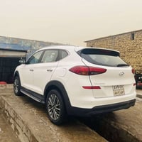 توكسان موديل ٢٠١٩ للبيع التواصل  واتساب فقط  07811758929