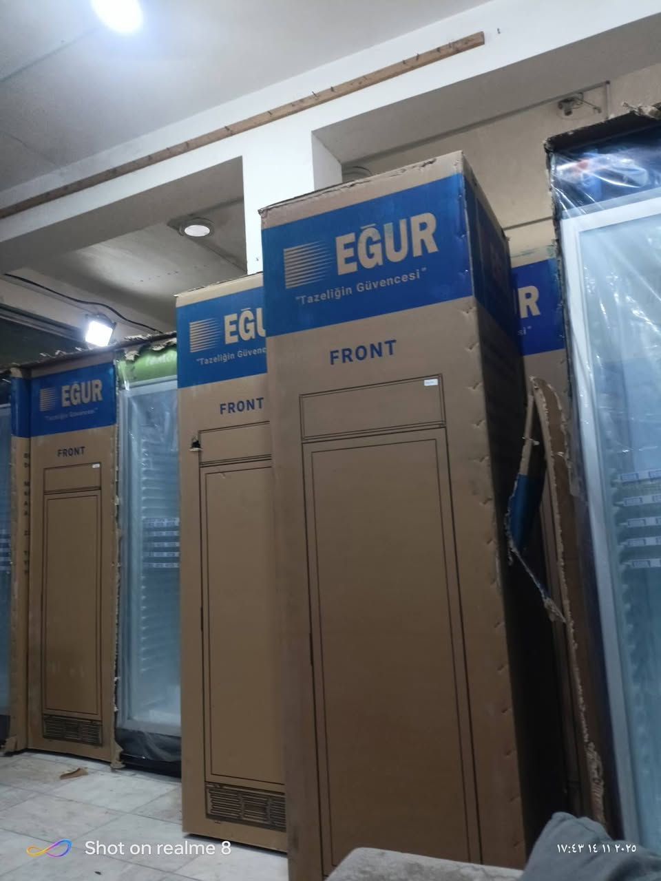 عارضات جديد كسر كارتون السعر جوه السوك تفليش الاسعار ميسان العماره حي الحسين الجديد 
***********
