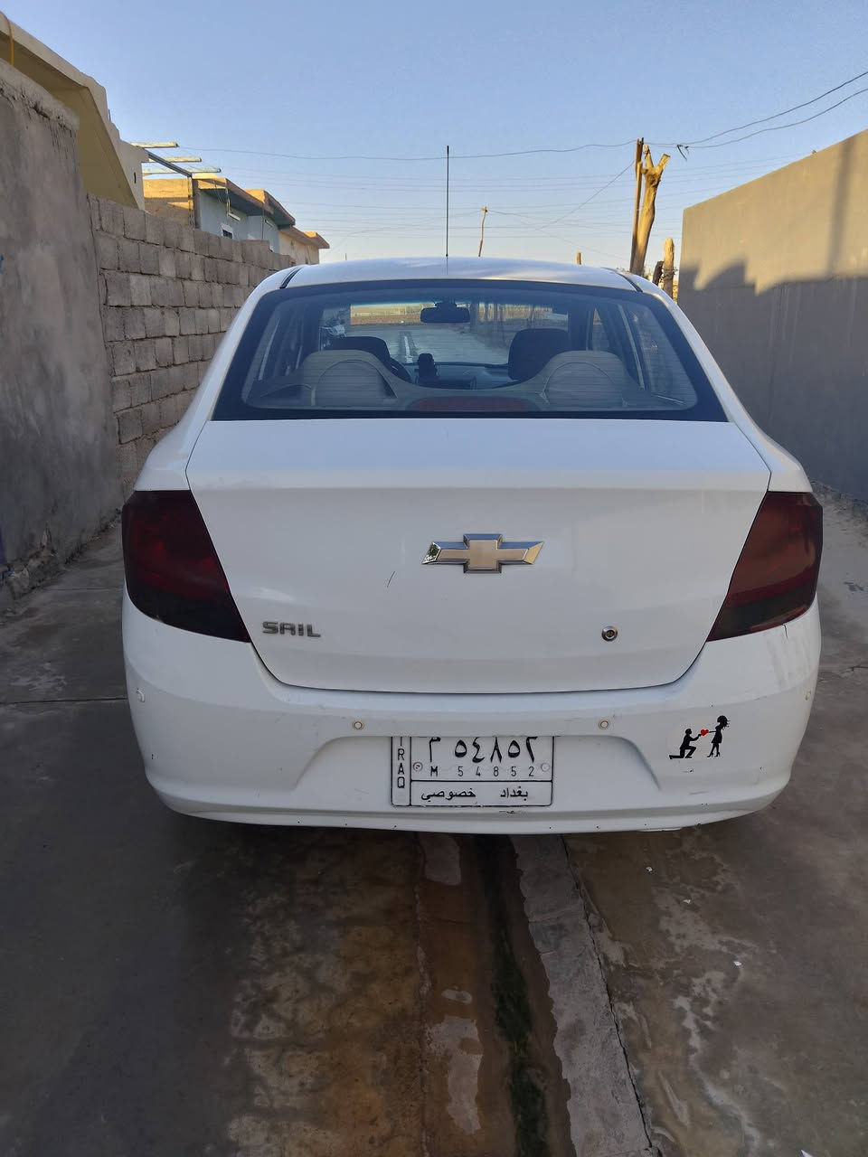 السلام وعليكم سيارة شوفر ليت موديل 12 سايل رقم بغداد سيارة نضيفة مكان الموصل مشروع وطني بيع او مراوس حسب القناعة التواصل ***********
