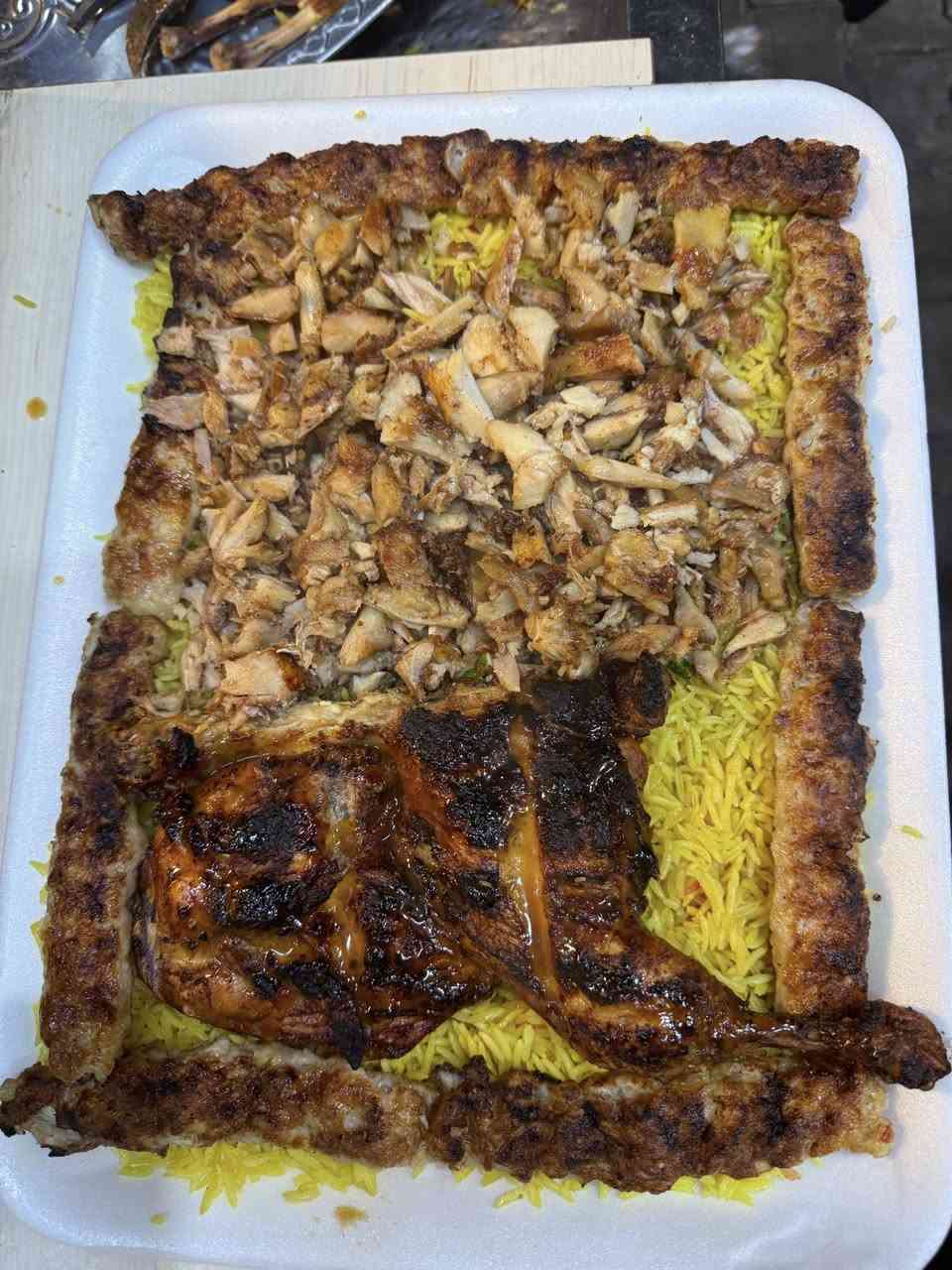 وقت العمل من الساعه 9 صباحاً الى 12 مساءً

ويه كل دجاجتين سفري 4 شيش كباب 

مجاني عرض لمدة 10 ايام

دجاج محشي ويه تمن ومرك فاصوليه وشوربه عدس وصوص ومقبلات كامل وخبز ب 10 الف فقط  

دجاج فحم ويه تمن ومرك ومقبلات وخبز ب 10 الف 

مرك فاصوليه عدس تمن نفرات نفر  2000

مشاوي 

كيلو كباب دجاج 16 شيش ب 7 الف

كيلو كباب لحم 12 شيش ب 18 الف

تكه لحم شيش 2000 

كباب لحم شيش 2000

معلاك شيش 2000

تكه دجاج 1500 

اجنحة شيش 2000

جلاوي شيش 2000

التوصيل مجاني داخل القضاء

يوجد مقبلات كامل الاصناف

***********

***********
