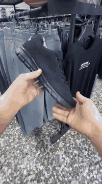 ازياء سبارك ⚡ 
تخفيضات يوم الجمعه 
حي الجهاد الشارع التجاري مقابل بركر ابو يونان 
‏‪***********‬‏
