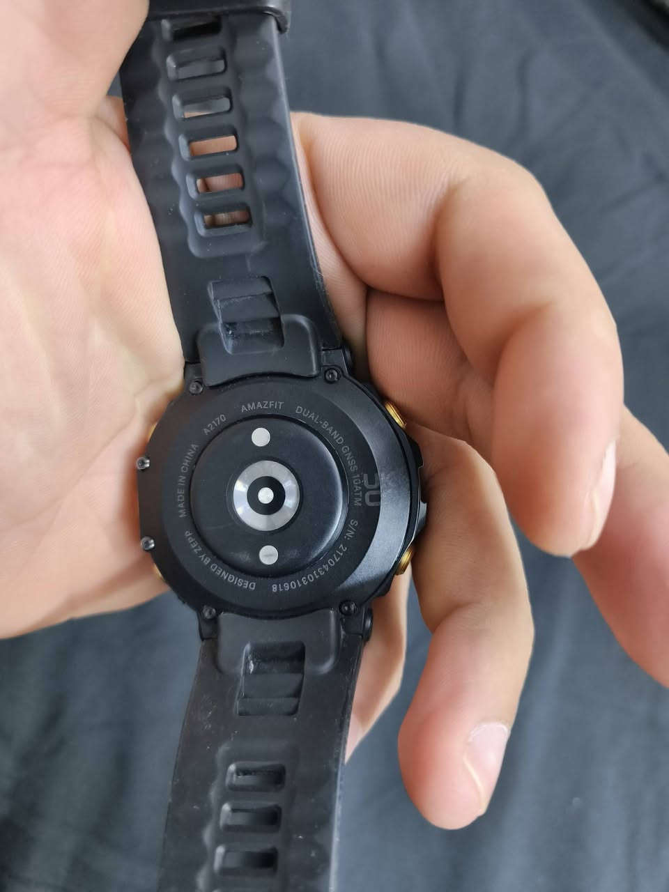 🔥 ساعة رياضية أصلية للبيع 🔥
⌚ Amazfit T-Rex 2
الحالة: نظيفة جداً وقريبة للجديدة
📦 مع العلبة الأصلية
💰 السعر: 130 وبيها مجال بسيط
⭐ مواصفات ومميزات الساعة: • بطارية قوية تدوم لفترة طويلة 
• مقاومة للماء ومناسبة للسباحة والرياضة
• GPS مدمج لتتبع المشي والجري والرحلات
• قياس نبضات القلب ومتابعة الصحة
• تتبع النوم والنشاط اليومي
• أكثر من وضع رياضي
• شاشة قوية وواضحة
• تصميم عسكري متين مناسب للرياضة والرحلات
🚚 التوصيل متوفر
📩 للحجز أو الاستفسار راسلني خاص


**إذا كنت صاحب هذا الإعلان وتريد حذفه لأي سبب، رجاءا أرسل رسالة إلى الدعم الفني**